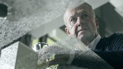 Bogusław Linda jako boss grupy mokotowskiej i wszytskie 'Kobiety mafii'. To nowy film Patryka Vegi [DUŻO FOTO]