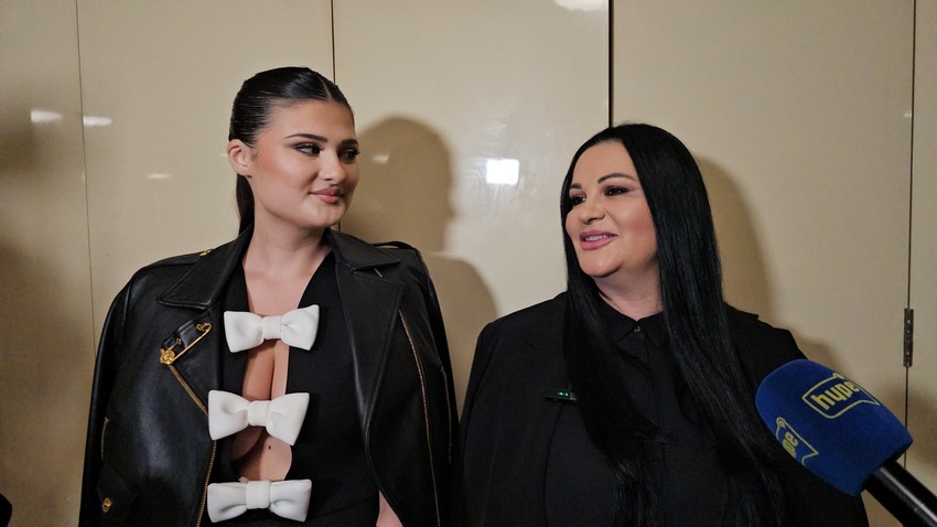 Jana Todorović sa ćerkom Krisitnom Džulijen