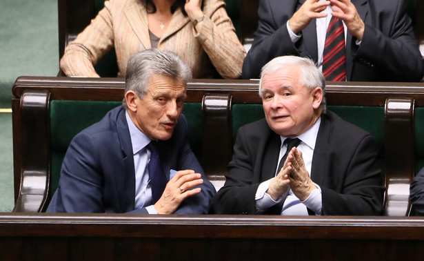 Sejm debatuje nad nowelizacją ustawy o Trybunale. "Nie będzie obwoźnego TK. Zapewniam"