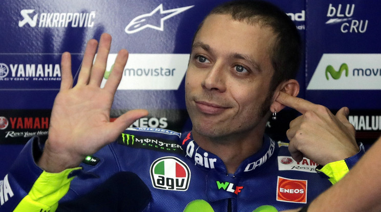 A nyáron visszavonult Valentino Rossi most minden idejét a gyermeknevelésnek szentelheti Fotó: MTI/EPA/Fazri Ismail