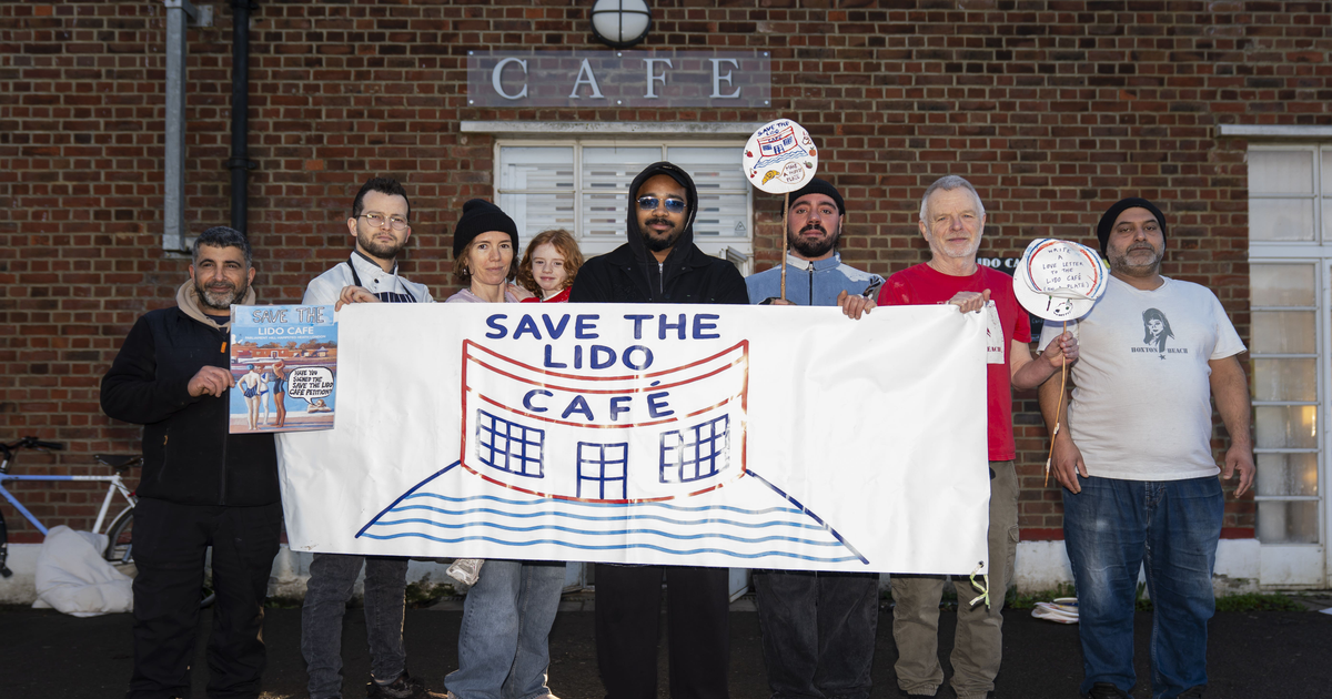 City of London sparks fury replacing Heath cafes with corporate chain