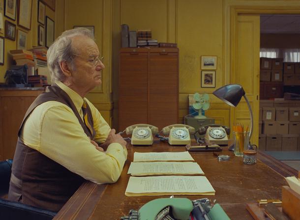 Kadr z filmu „Kurier francuski z Liberty, Kansas Evening Sun w reż. Wesa Andersona