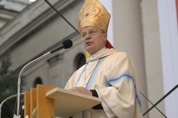 Abp Michalik zaszokował kazaniem o pedofilii. Słów nie odwoła. "Za kazanie do sądu?"