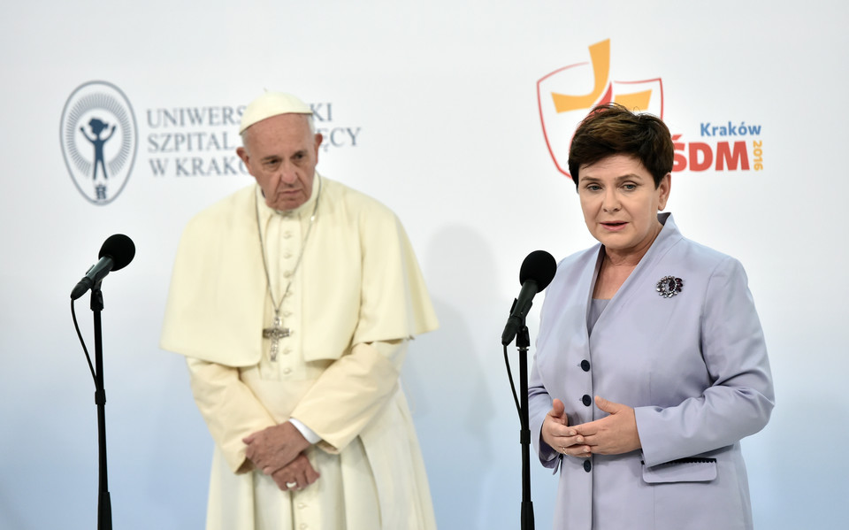 KRAKÓW ŚDM PAPIEŻ FRANCISZEK  (papież Franciszek, Beata Szydło)