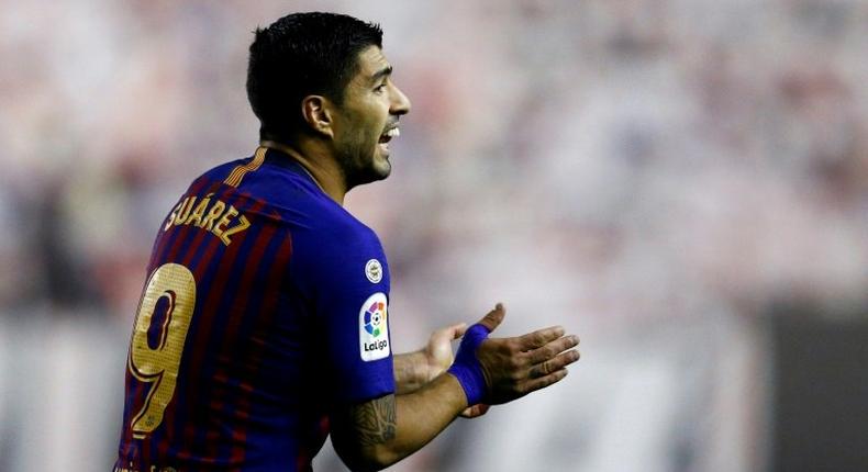 Barcelona striker Luis Suarez is close to recovering from a knee injury.