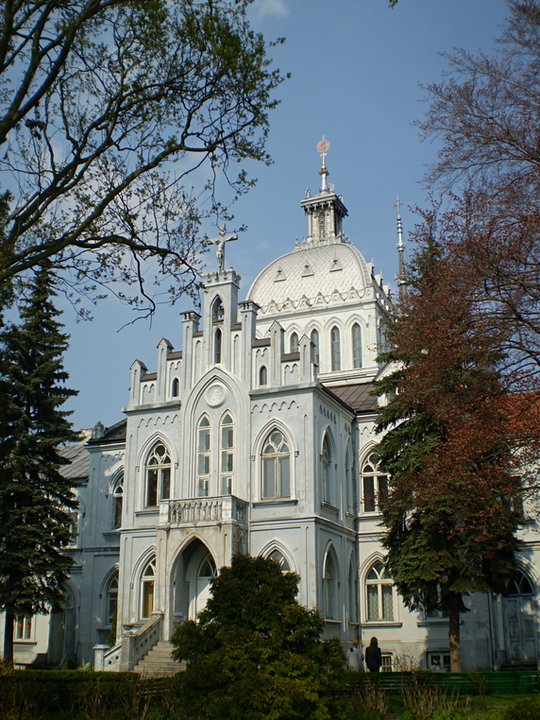 Tył świątyni. Fot. Mateusz Szymkiewicz, Kamil Kolasinski, CC BY 3.0, via Wikimedia Commons