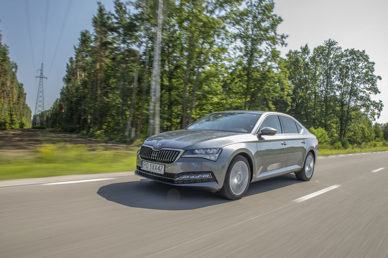 14. Skoda Superb: 4 tys. 193 egz.