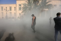 Iran zamyka granicę z Irakiem. Wstrzymane loty do Bagdadu