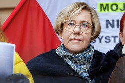 Szkodliwe zmiany w szkole od września? Emocjonalny apel byłej kurator oświaty