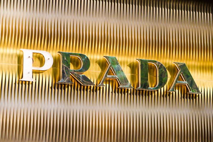 Prada na minusie. Producent luksusowych dóbr traci na giełdzie z powodu Chin