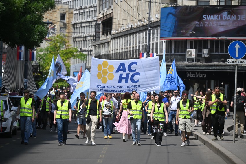 Beograd protestna šetnja