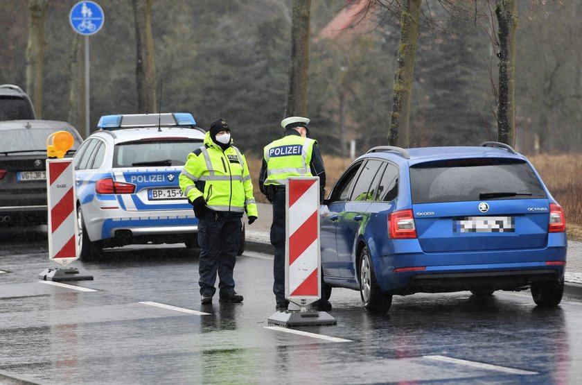 Od poniedziałku Niemcy wprowadzają w życie nowe rozporządzenie. Dla Polaków wjazd jedynie z negatywnym testem PCR lub antygenowym