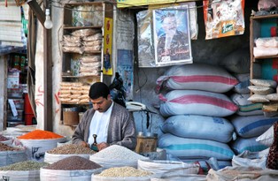Głód na Bliskim Wschodzie. Żywności nie brakuje, problemem są ceny paliw