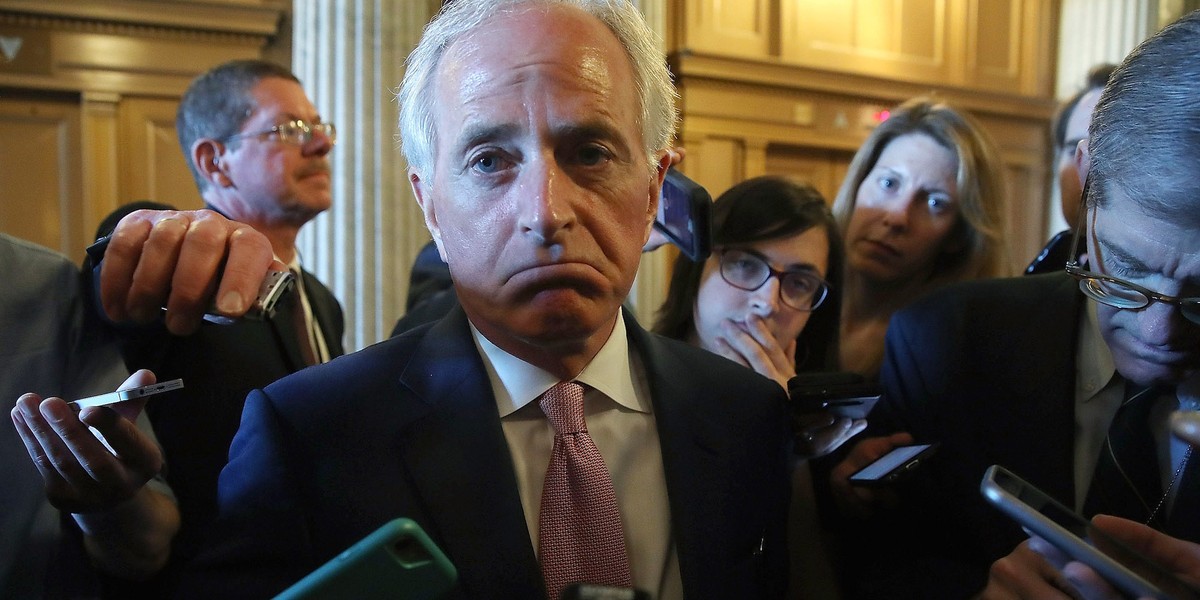 Sen. Bob Corker calls Trump's 'pressuring' on Justice Department 'totally inappropriate'