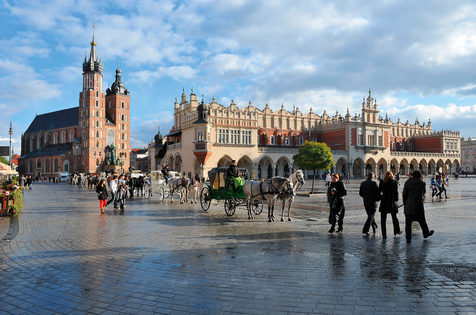 Tysiącletni Kraków - miasto na zdjęciach Adama Bujaka