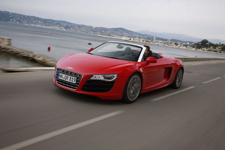 Audi R8 Spyder - supercabrio na wiosnę