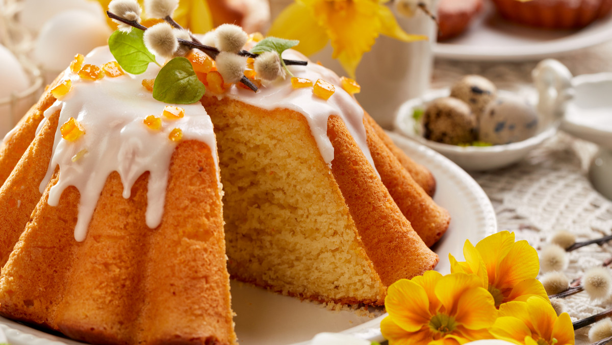 Ciasta na Wielkanoc – przepisy na babkę sernik i mazurka wielkanocnego