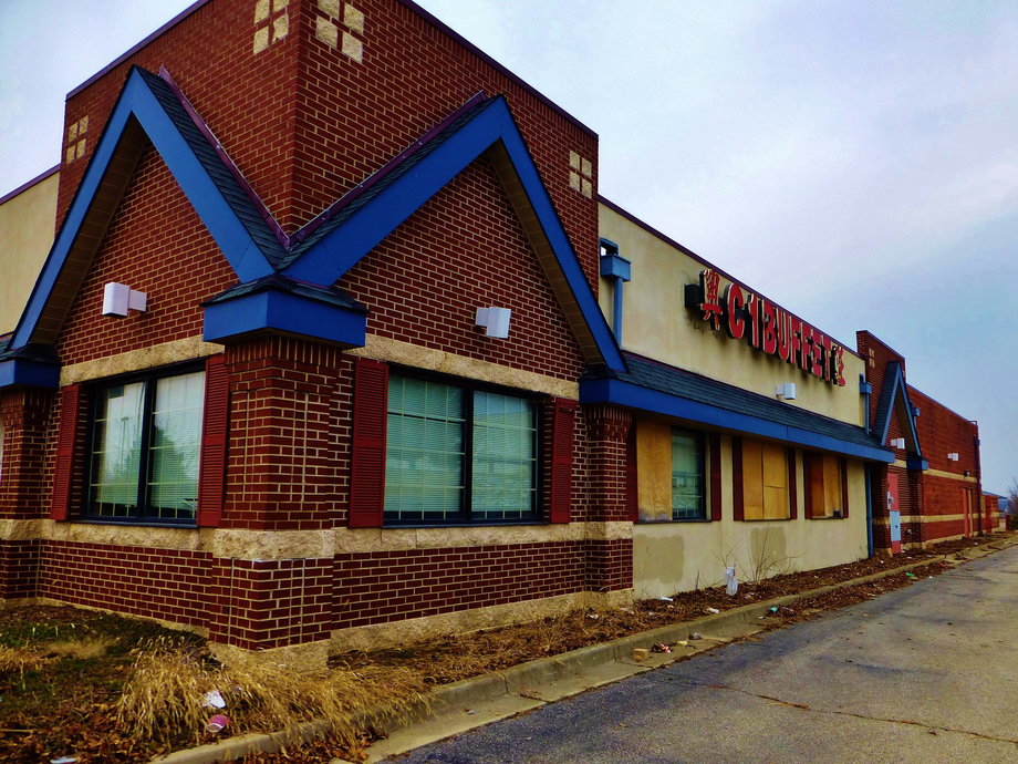 Here is a former Old Country Buffet and C1 Buffet in Huber Heights, Ohio.