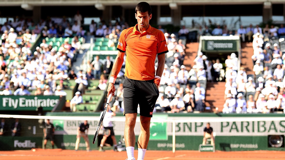 Pokonując Rogera Federera w finale tegorocznego US Open Novak Djoković dobił do upragnionej "10" w liczbie wygranych turniejów wielkoszlemowych. Jego jubileuszowy triumf rozpoczął debatę czy Serba stać na poprawienie rekordu Szwajcara i skompletowanie 18. - przynajmniej na dziś - tytułów tej rangi. Przed Djokoviciem ambitne wyzwanie. Za nim najlepszy sezon w karierze i pewnie mały żal, że w Paryżu na drodze stanął mu Stan Wawrinka.