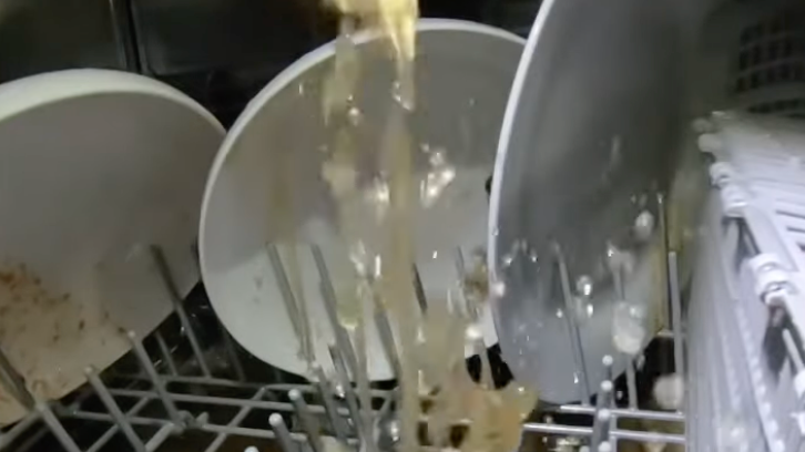 Čo sa deje vo vnútri umývačky?