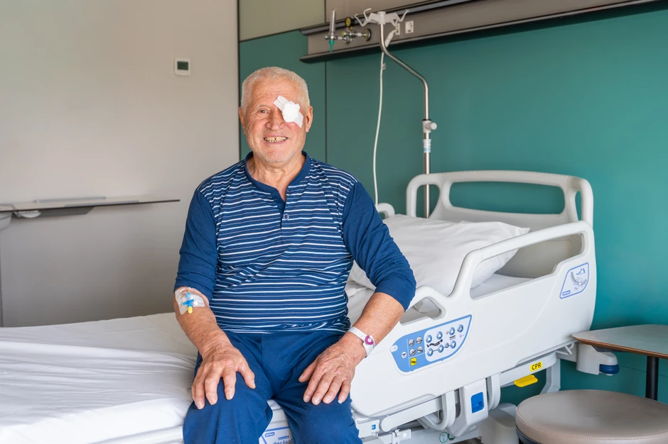 Gavrilu su lekari u Turskoj spasli vid i oko