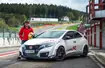 Honda Civic Type R na 5 torach wyścigowych