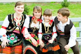 OVIH 10 ARAPSKIH IMENA Srbi uporno daju ćerkama ubeđeni da su STARA SRPSKA: Iako žive u ZABLUDI, značenja su PRELEPA