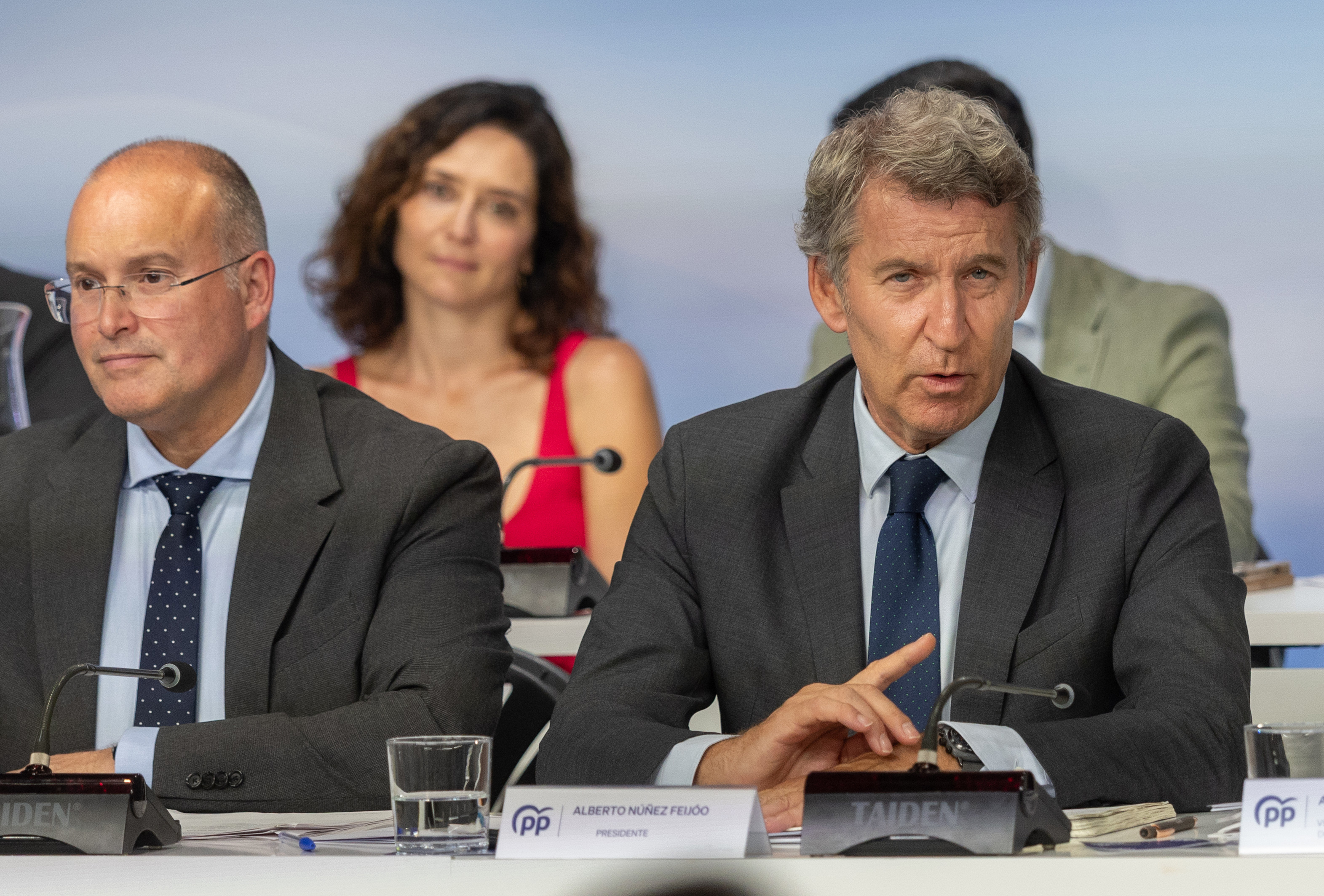 PP ultima plan migratorio: Carta compromiso para inmigrantes