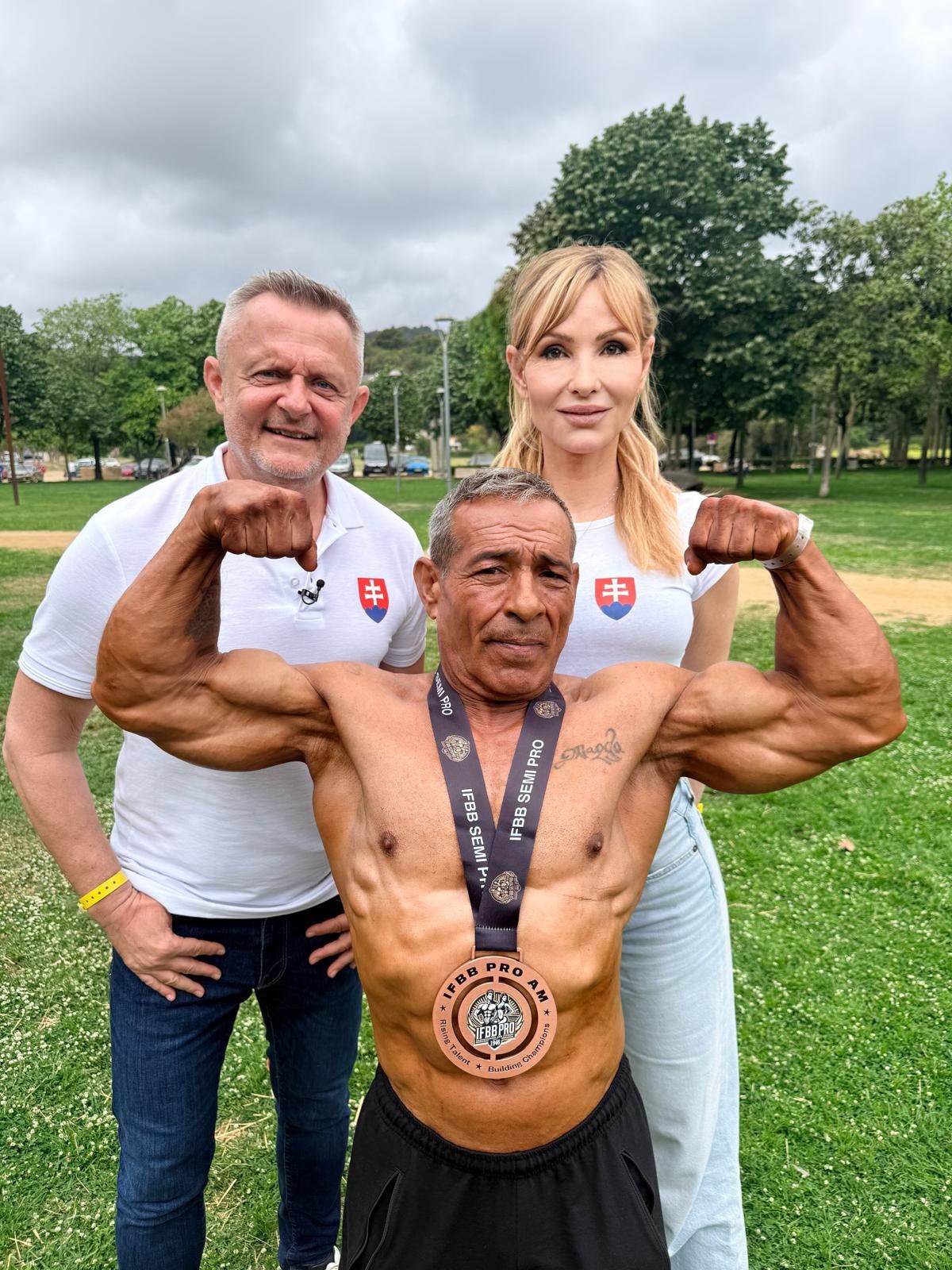 Adam Cibuľa bol v mája na Majstrovstvách Európy IFBB v španielskej Santa Susanne spoločne s Vilom Rozborillom. 