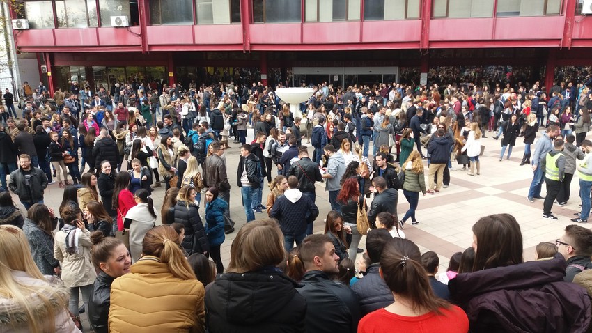 Okupio se veliki broj akademaca
