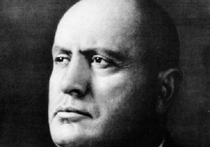 481577_musolini-viki