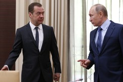 ISW: Putin wie lepiej niż Miedwiediew, że Rosja nie będzie w stanie tego utrzymać...