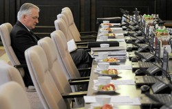 PO murem za Gowinem. Nawet jeśli nie wszyscy go popierają