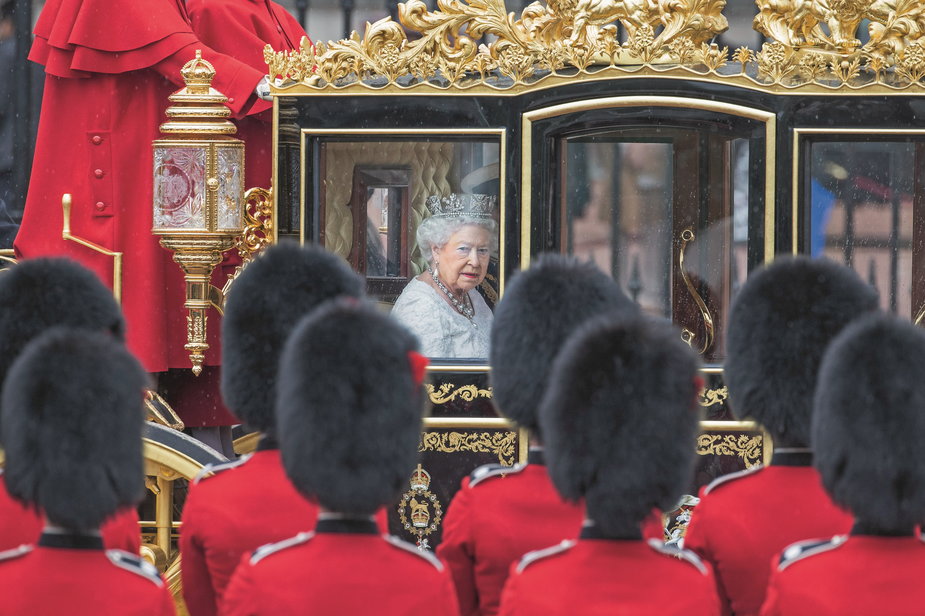 Kareta zaprojektowana i stworzona przez Jima Frecklingtona z okazji 80. urodzin królowej wyceniana jest na 3,5 mln funtów  