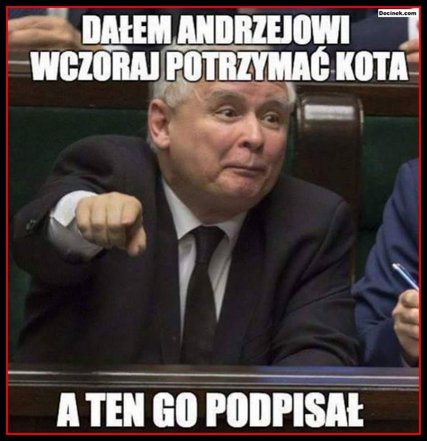 Mem z Jarosławem Kaczyńskim