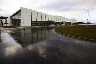 Prezydent Gdyni chce walczyć o lotnisko w Kosakowie