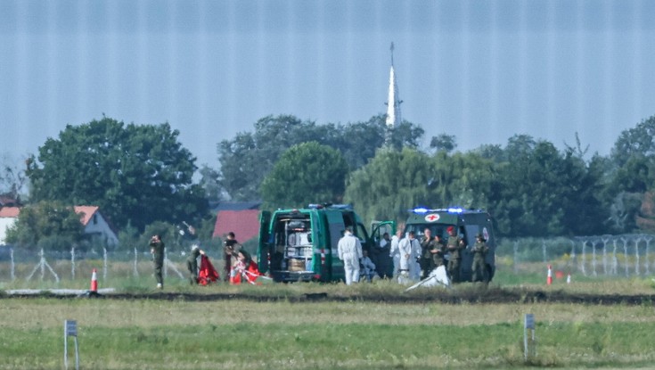 Trudności po katastrofie F-16. Oględziny wraku się opóźniają