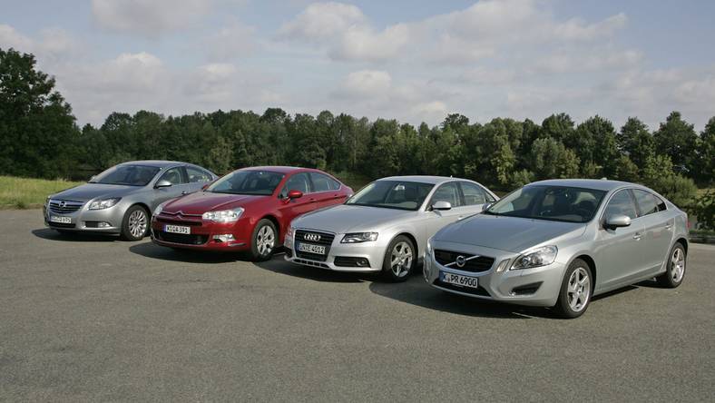 Opel Insignia kontra Citroen C5, Audi A4 i Volvo S60 - który sedan z dieslem jest lepszy?