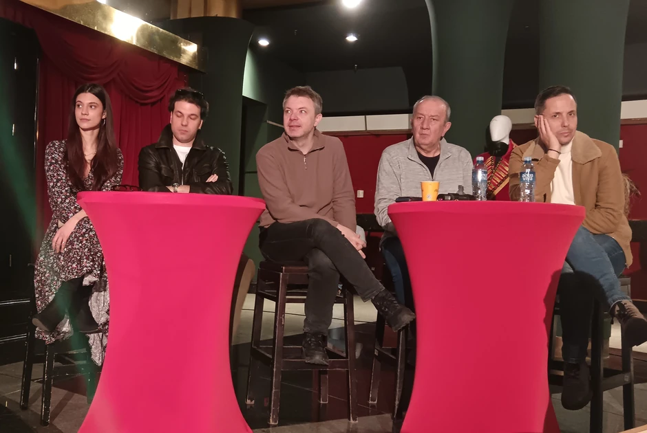 Deo ekipe mjuzikla "Balkan ekspres"