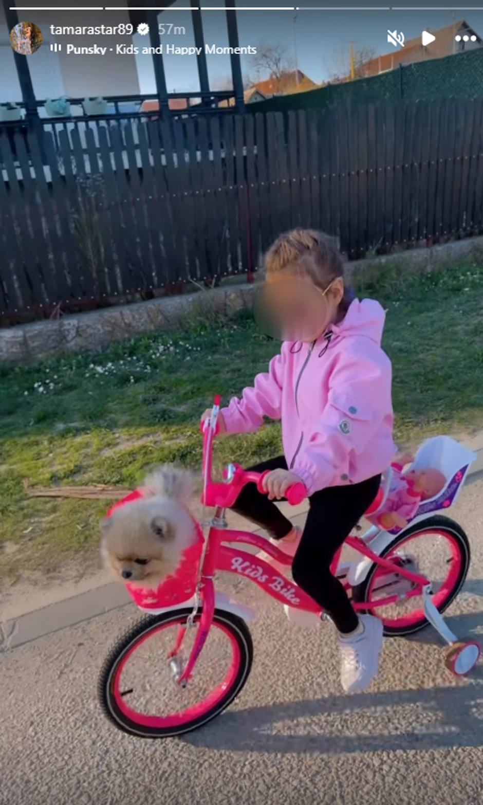 Tamara pokazala ćerku Tamaru