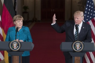 Trump spotkał się z Merkel w Białym Domu. Rozmawiali o TTIP
