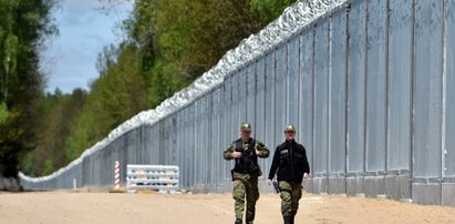 Mur na granicy ma za płytkie fundamenty? Migranci robią podkopy