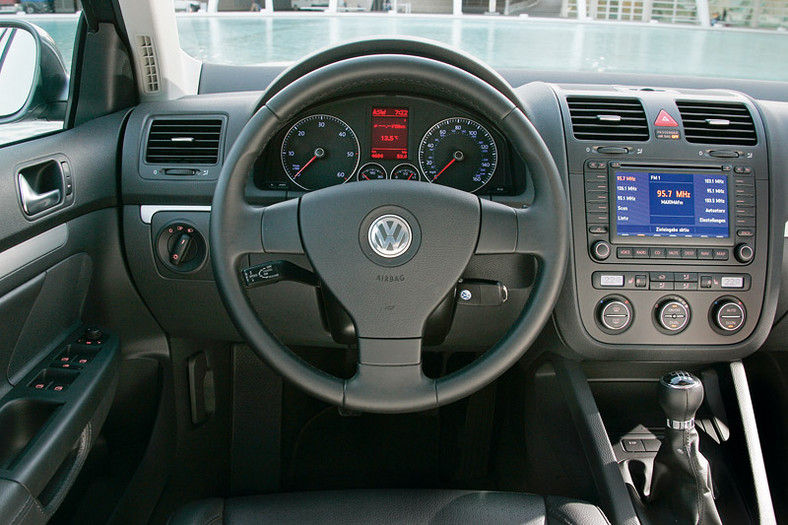 Volkswagen: silniki TDI-CR w modelach Golf Variant i Jetta
