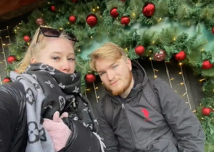 Aleasha si chcela kúpiť s jej snúbencom ich obľúbenú cukrovinku, tá cena ich dostala.