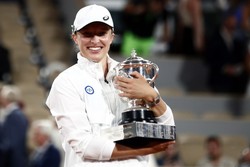 Świątek nie lubi porównań do Radwańskiej. Kontuzja najgorszym momentem [SYLWETKA]