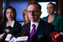 "Rozliczymy aferę respiratorową". Joński: Do samego dna