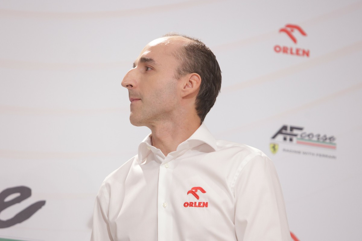 Robert Kubica testuje Ferrari