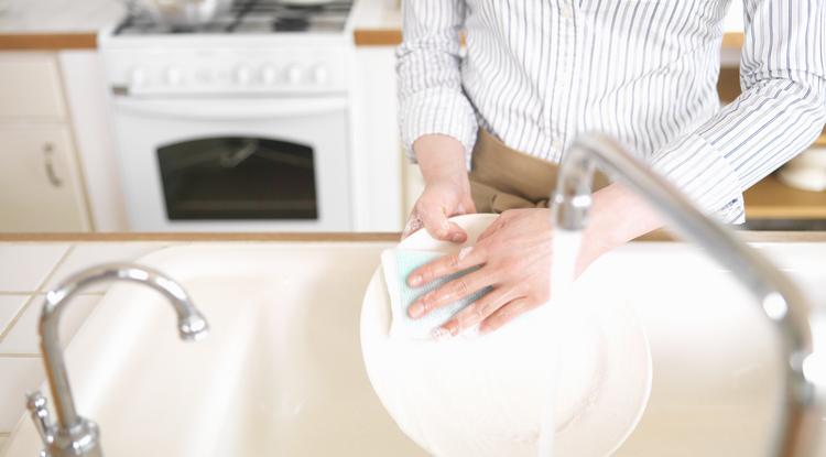Ezt a trükköt imádni fogod mosogatás közben, Getty Images