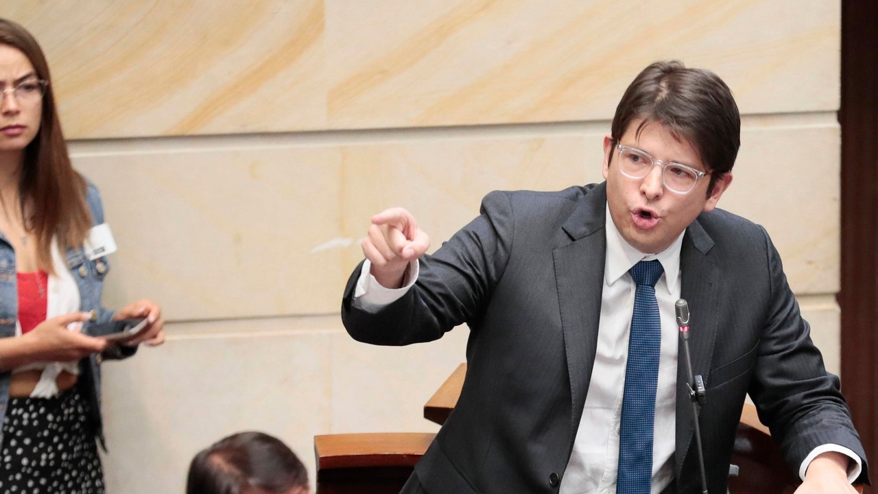 Kandydat na prezydenta Kolumbii postrzelony. Nowe informacje