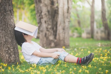 Tavaszi fáradtság gyerekeknél - ezt javasolják a gyermekorvosok